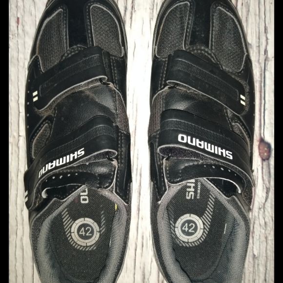 Shimano Cycling Riding Biking Shoes (8.5) - Picture 3 of 5